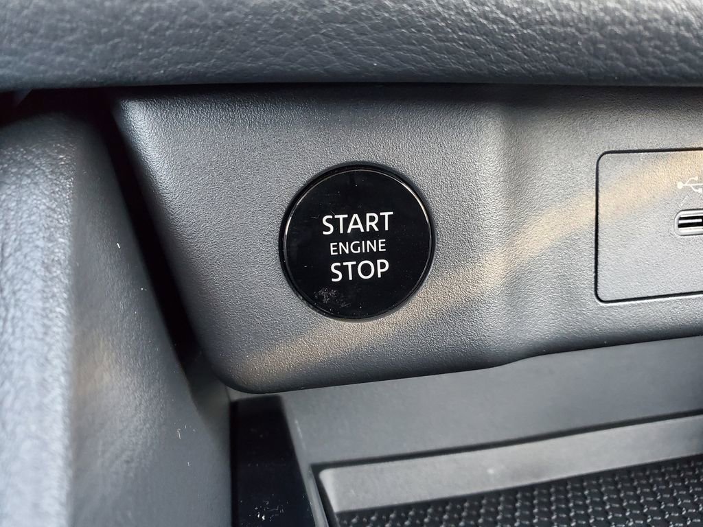 New 2026 Nissan Rogue SV image 32