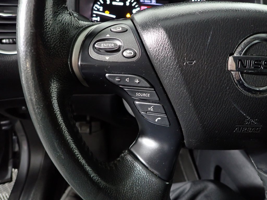 Used 2018 Nissan Pathfinder SV w/ SV All Weather Package image 21