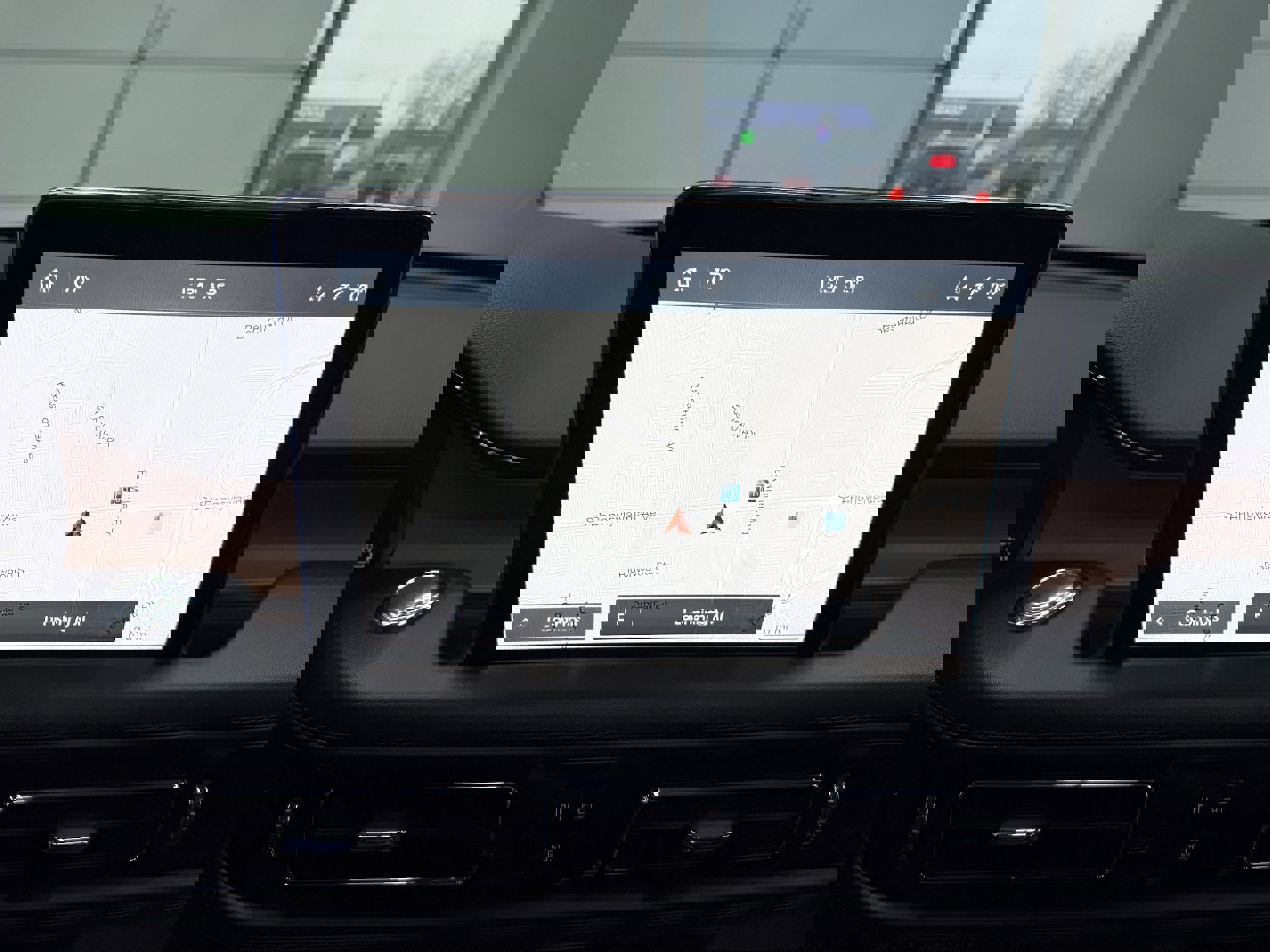 Used 2020 Lincoln Aviator Reserve w/ Equipment Group 201A image 16