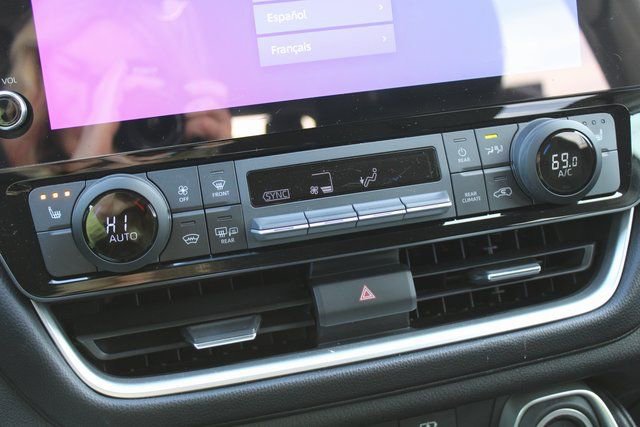 Used 2024 Toyota Grand Highlander XLE image 22