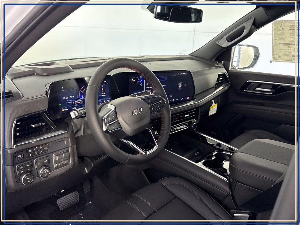 New 2026 Chevrolet Suburban RST w/ RST Capability Package AWD/4WD image 13