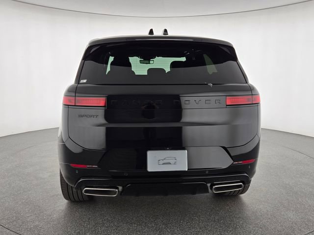 New 2026 Land Rover Range Rover Sport Dynamic SE AWD/4WD image 10