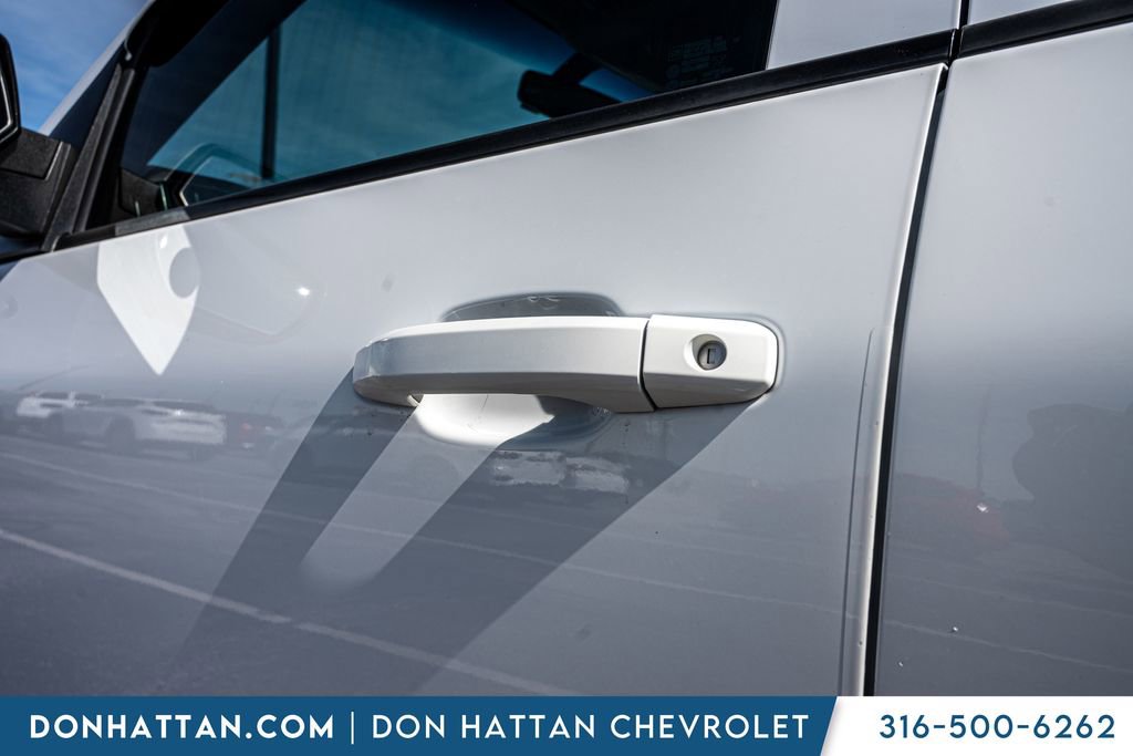 Used 2017 Chevrolet Silverado 1500 LT w/ All Star Edition image 26