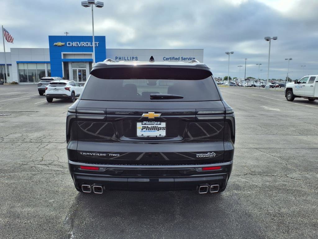 New 2025 Chevrolet Traverse High Country w/ LPO, Floor Liner Package image 5