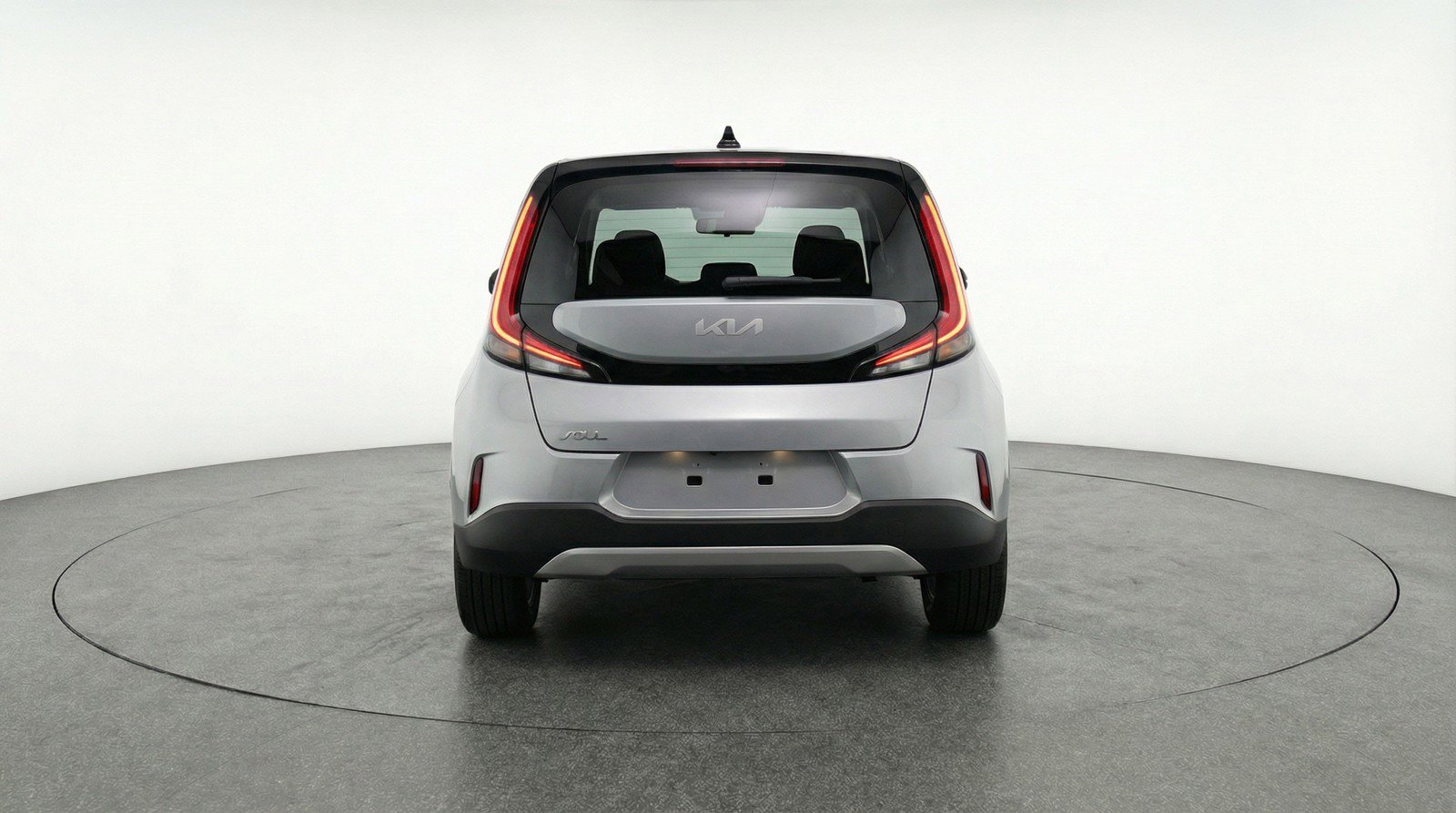 Used 2025 Kia Soul LX w/ LX Technology Package FWD image 7