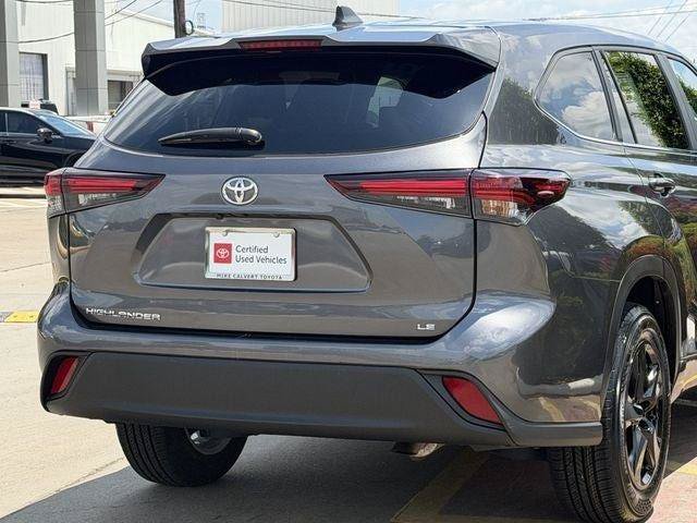 Certified 2025 Toyota Highlander LE FWD image 7