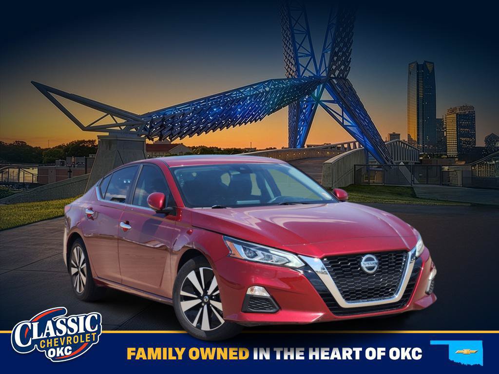 Used 2021 Nissan Altima 2.5 SV w/ SV Premium Package