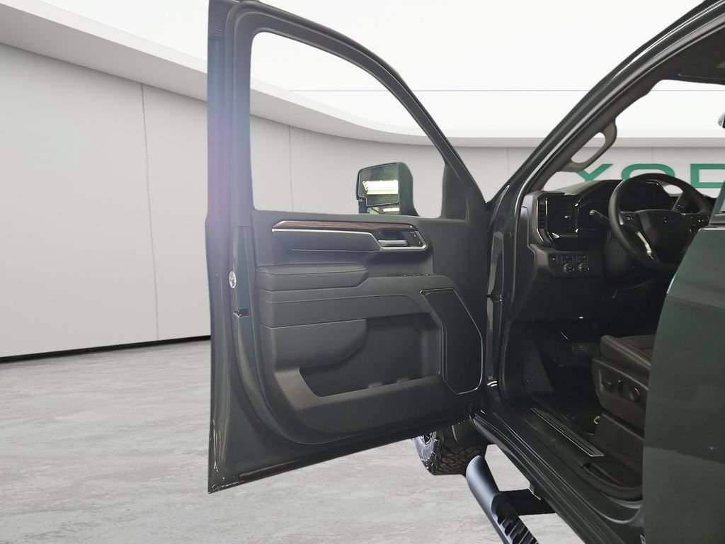 New 2026 Chevrolet Silverado 3500 LT w/ Trail Boss Package AWD/4WD image 12