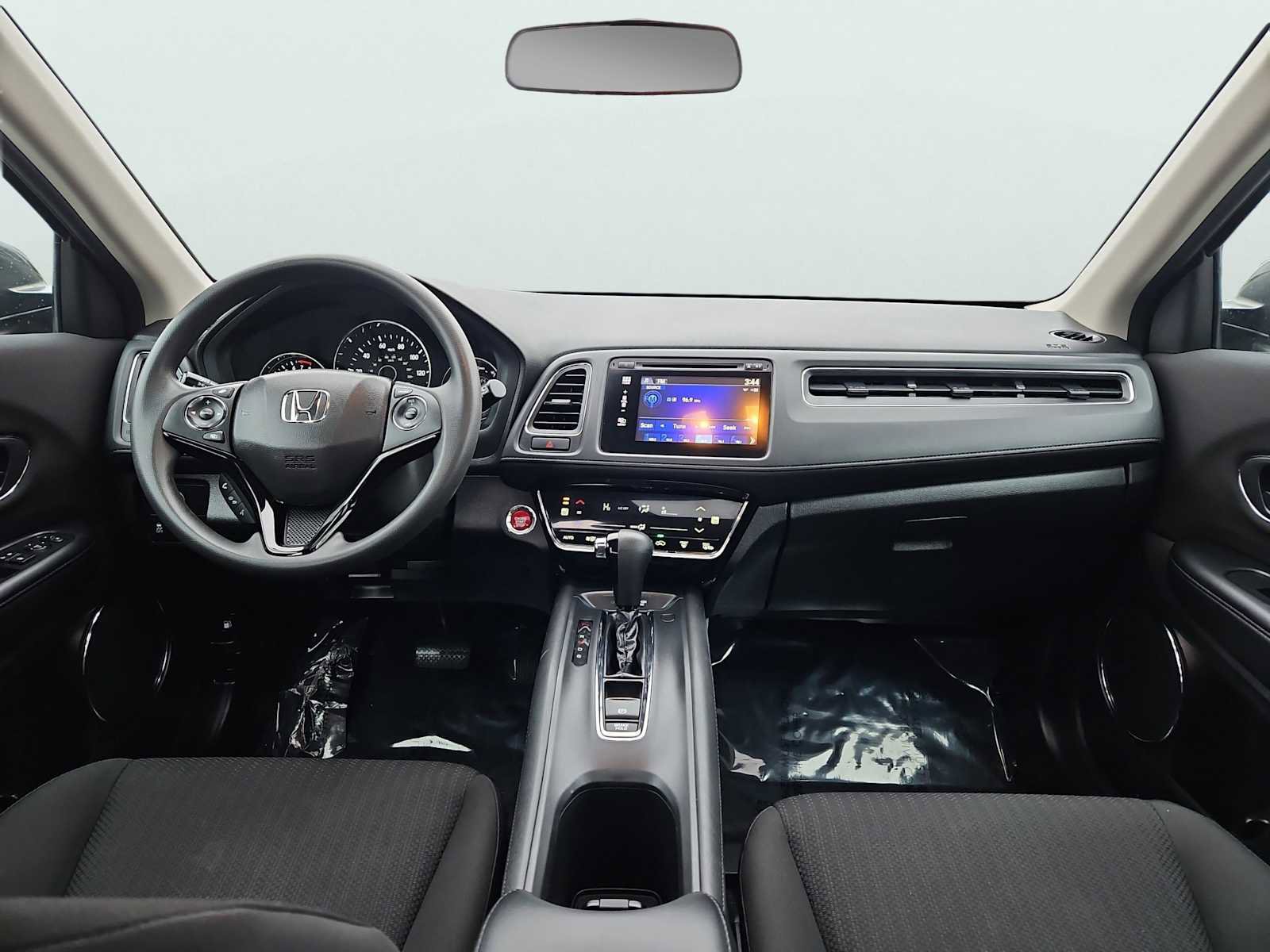 Used 2017 Honda HR-V EX image 11