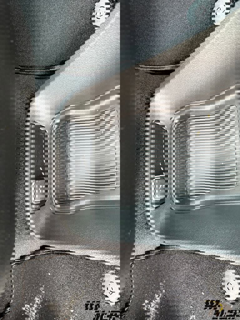 New 2026 Chrysler Pacifica Select w/ S Appearance Package image 22