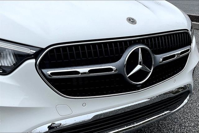 Certified 2026 Mercedes-Benz GLC 300 4MATIC image 36