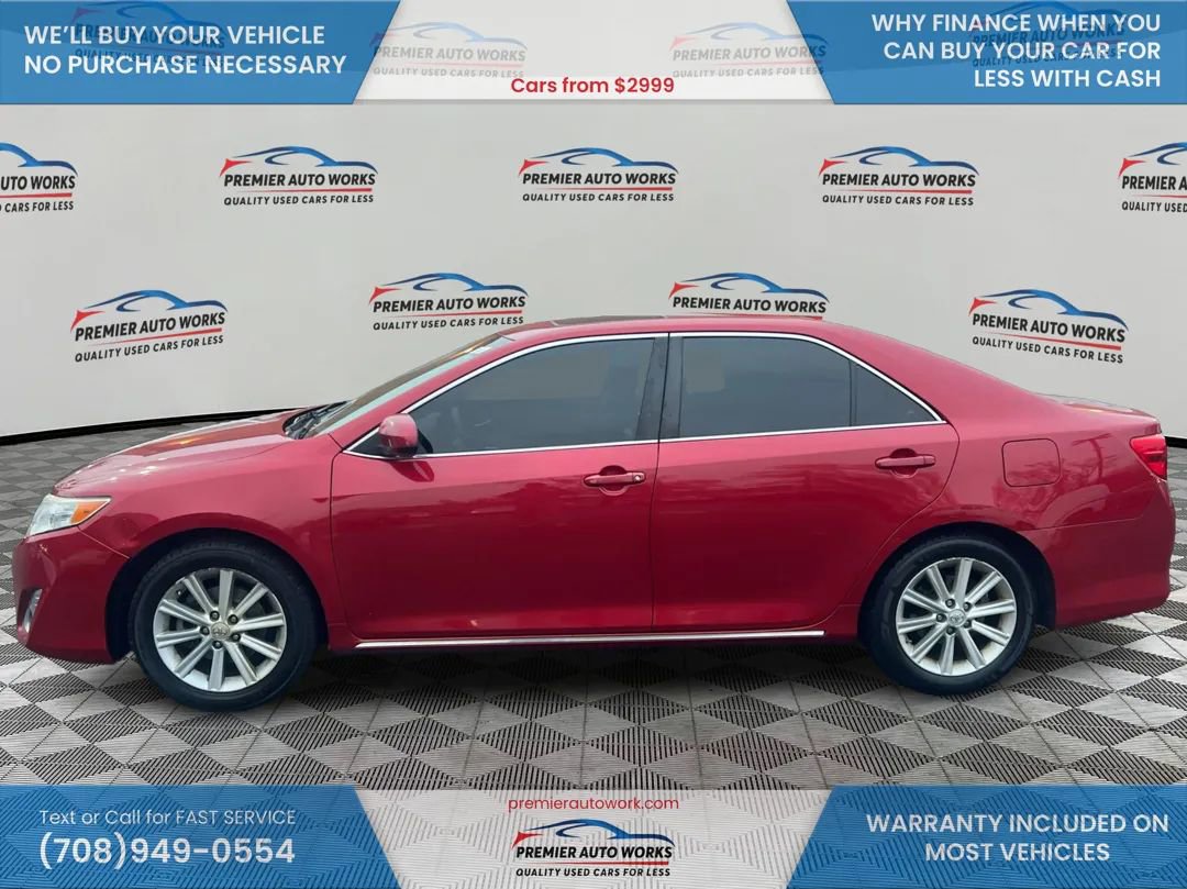 Used 2012 Toyota Camry XLE image 9