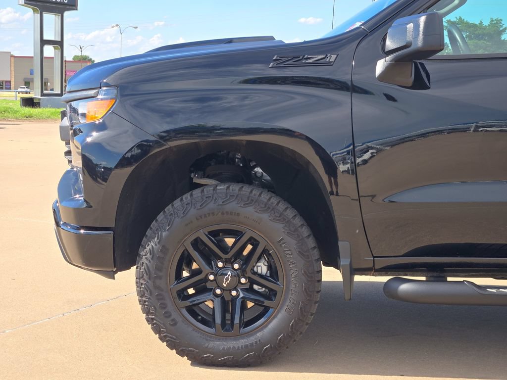 Used 2025 Chevrolet Silverado 1500 Custom Trail Boss w/ Realtree Special Edition AWD/4WD image 27