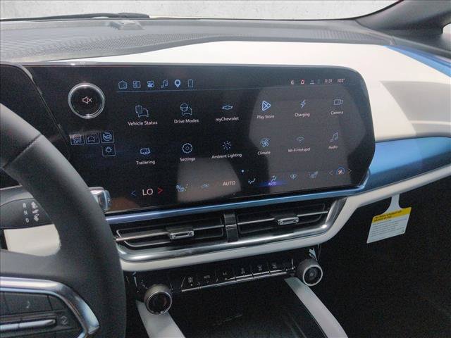 Certified 2026 Chevrolet Equinox EV LT FWD image 22