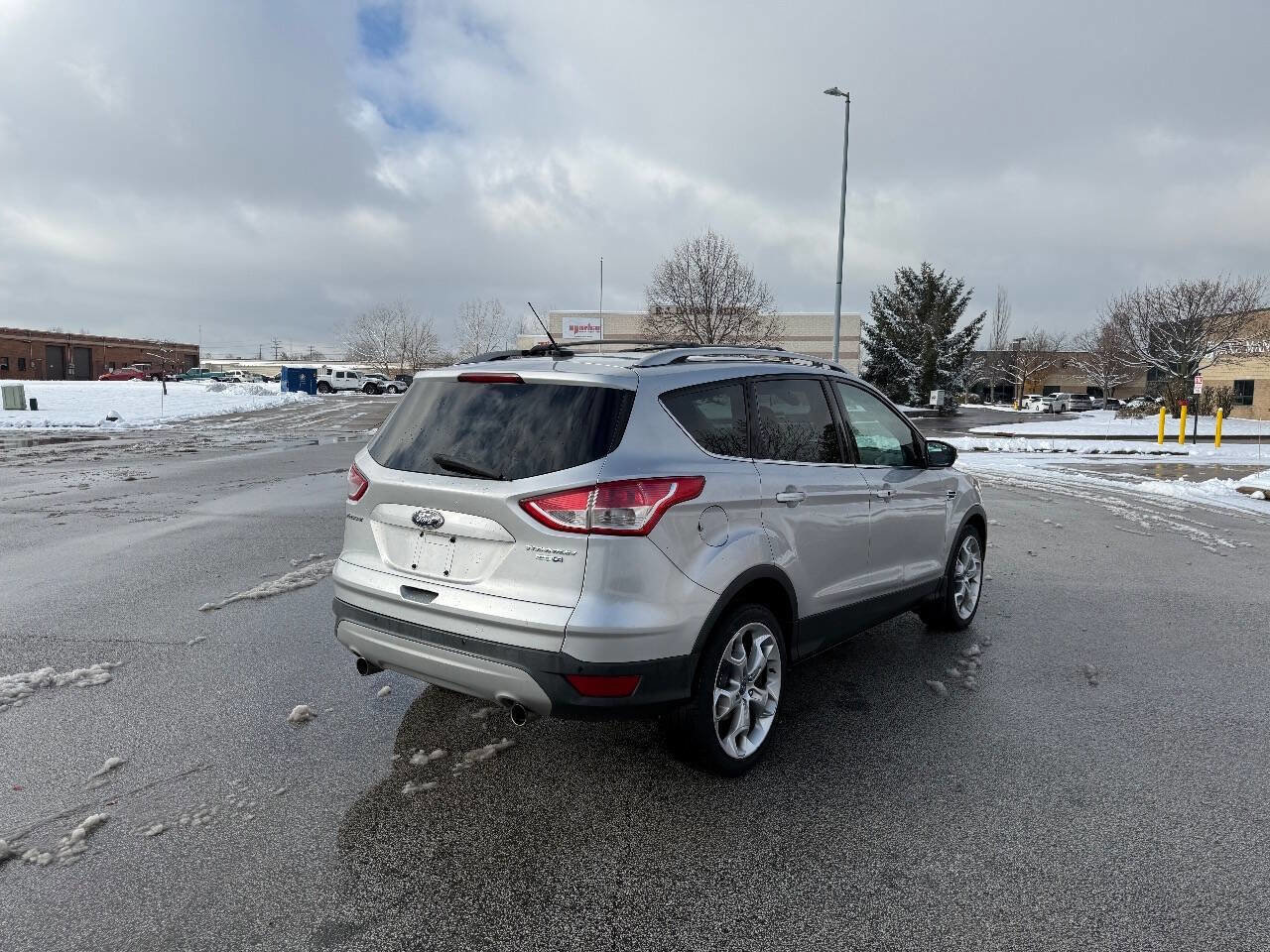 Used 2013 Ford Escape Titanium image 4