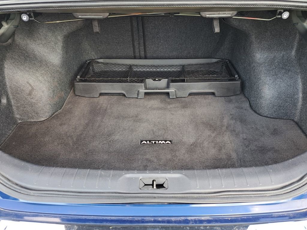 Used 2023 Nissan Altima 2.5 SR w/ SR Premium Package image 28