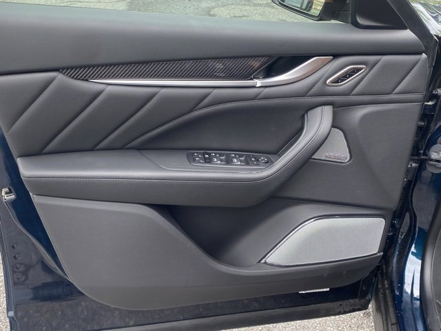 New 2024 Maserati Levante Trofeo image 17