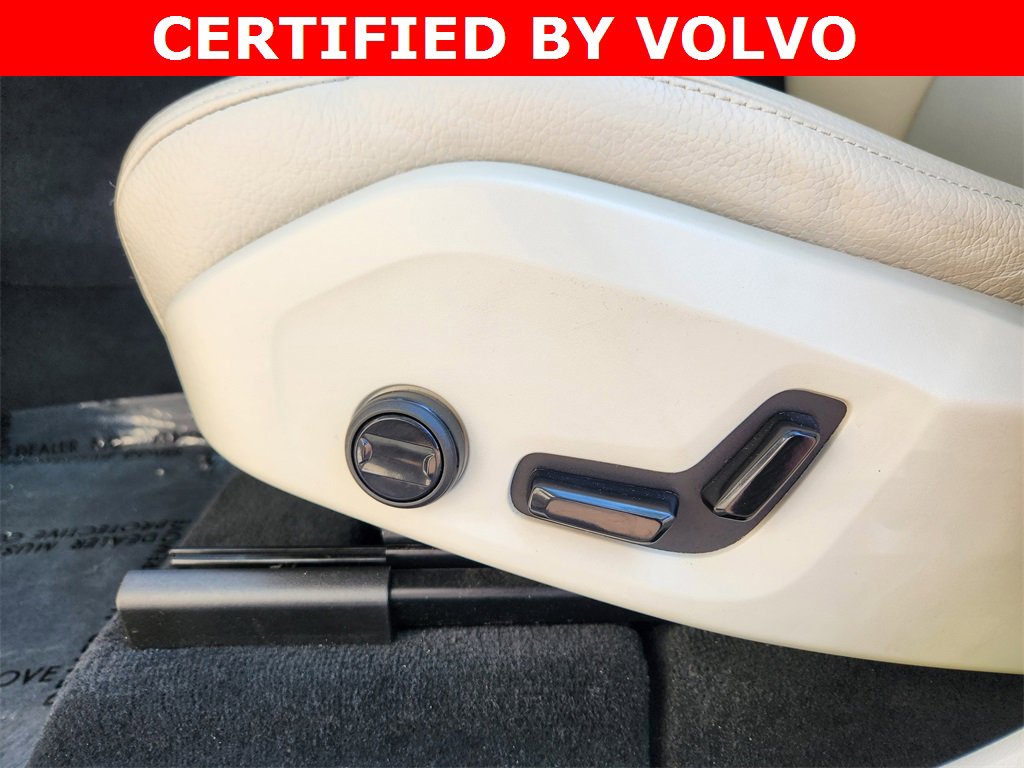 Used 2023 Volvo XC60 T8 Plus w/ Protection Package Premier image 15