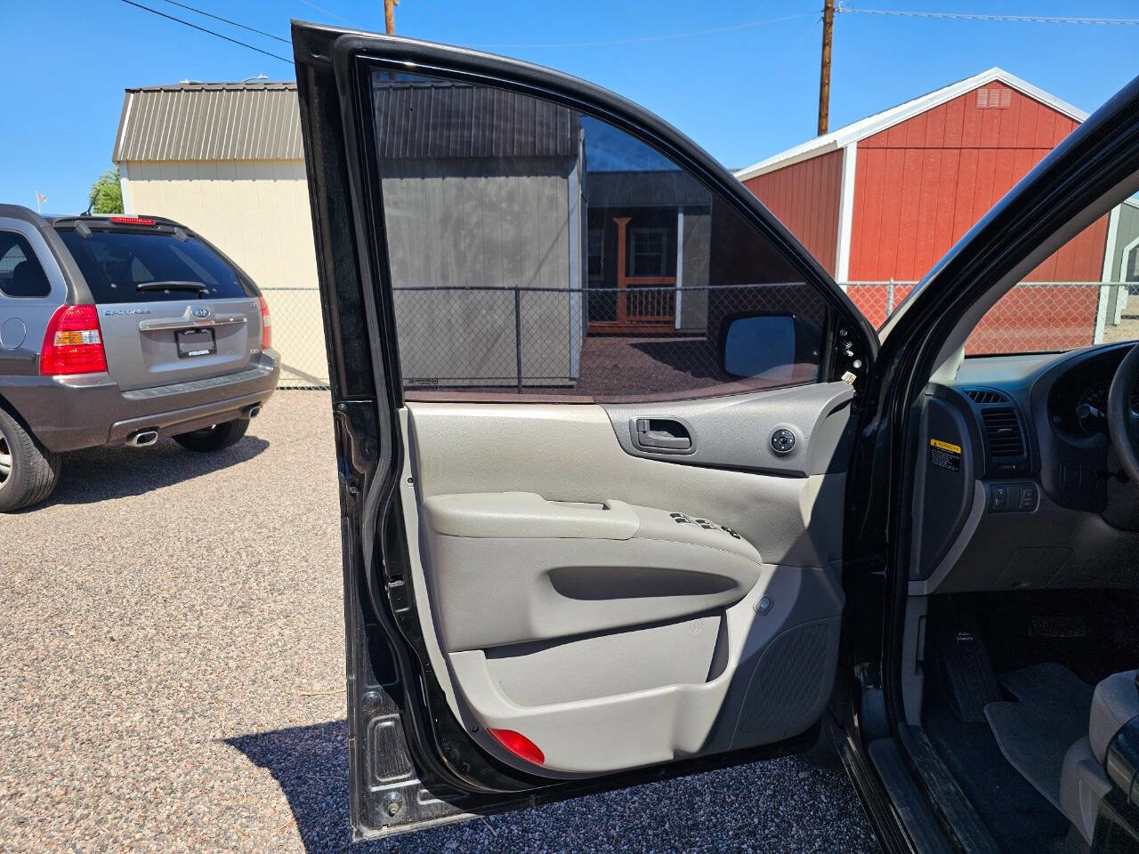 Used 2014 Kia Sedona LX image 6