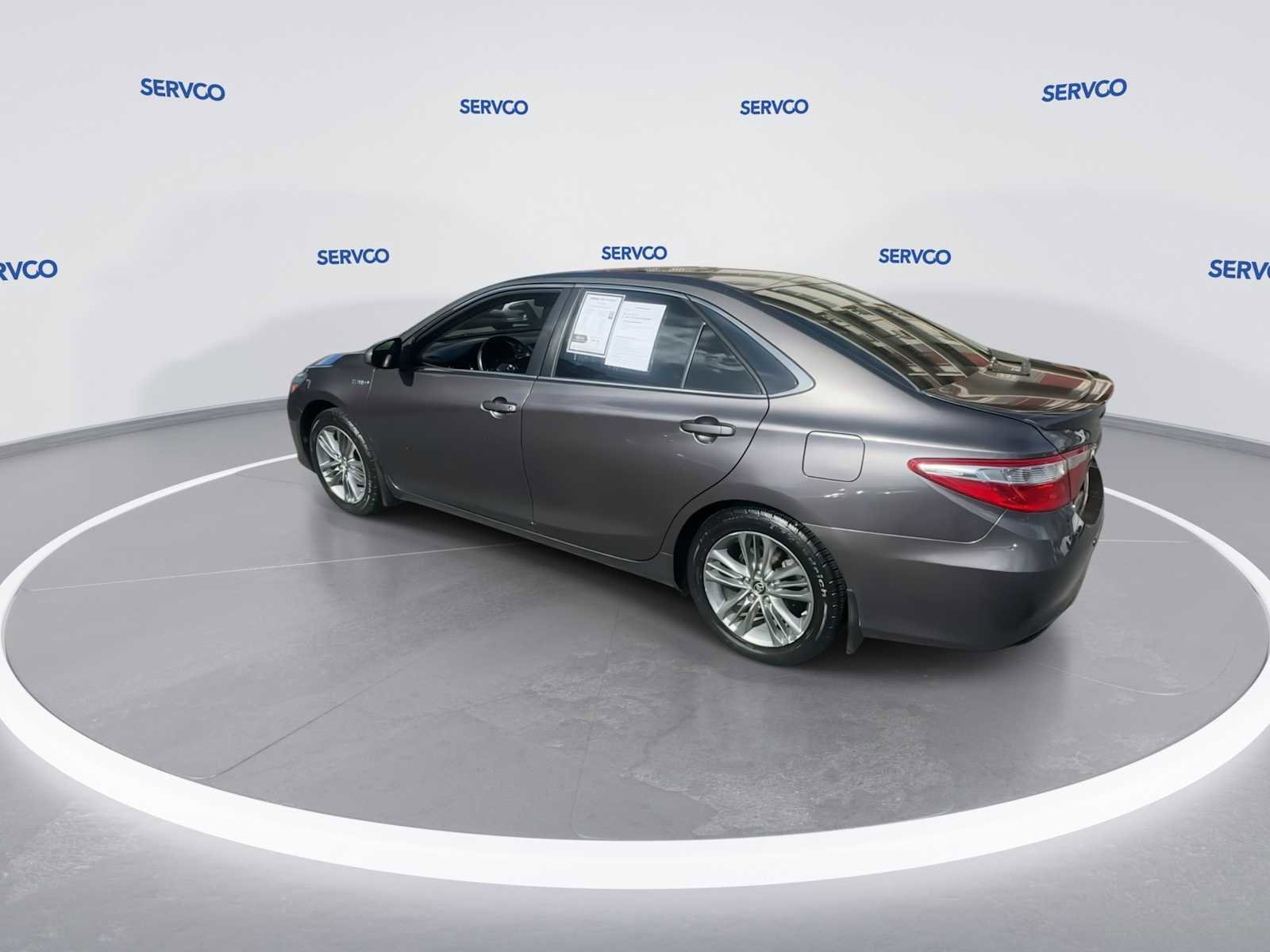 Used 2015 Toyota Camry SE image 6