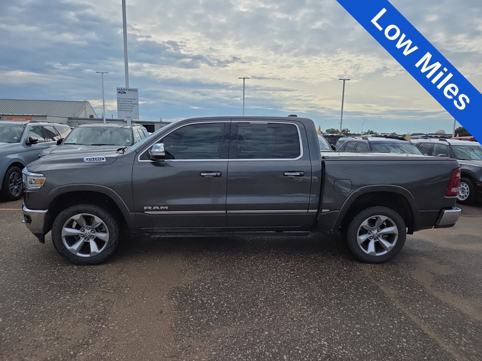Used 2019 RAM 1500 Limited w/ Advanced Safety Group AWD/4WD image 2