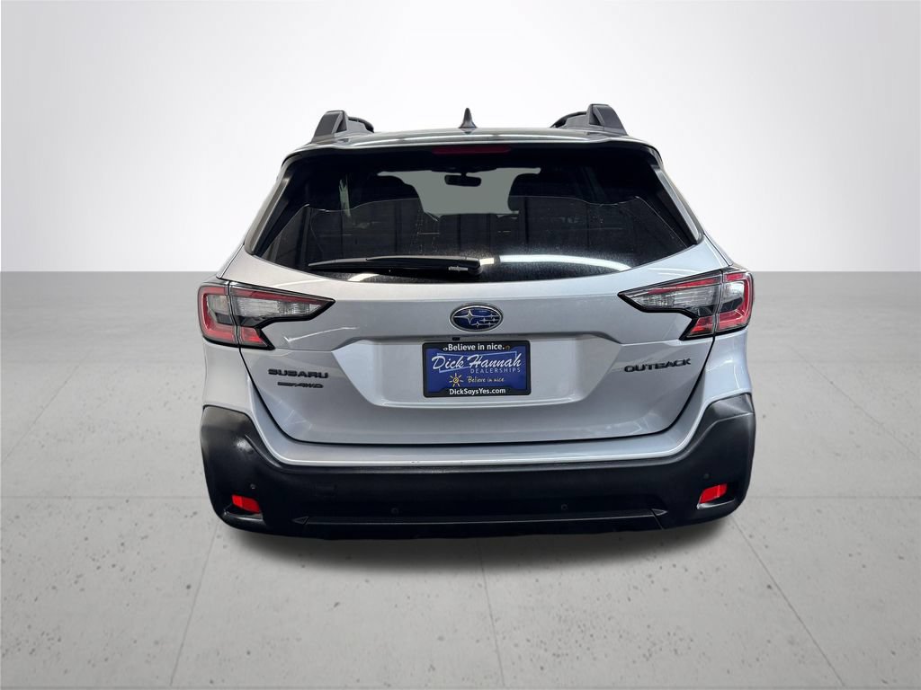 Used 2025 Subaru Outback Onyx Edition AWD/4WD image 5