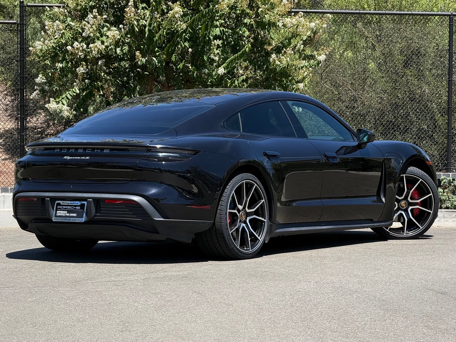 Certified 2022 Porsche Taycan 4S AWD/4WD image 7