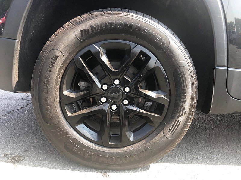 Used 2021 Chevrolet Traverse LS image 20