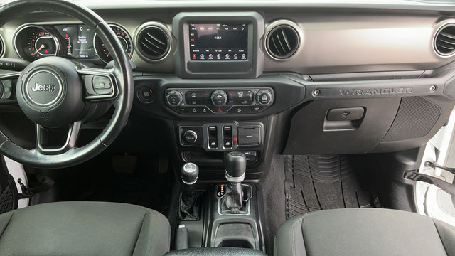 Used 2021 Jeep Wrangler Sport AWD/4WD image 16