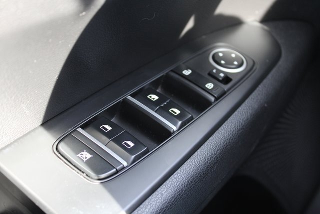 Used 2023 Kia Forte LXS w/ LXS Technology Package image 27