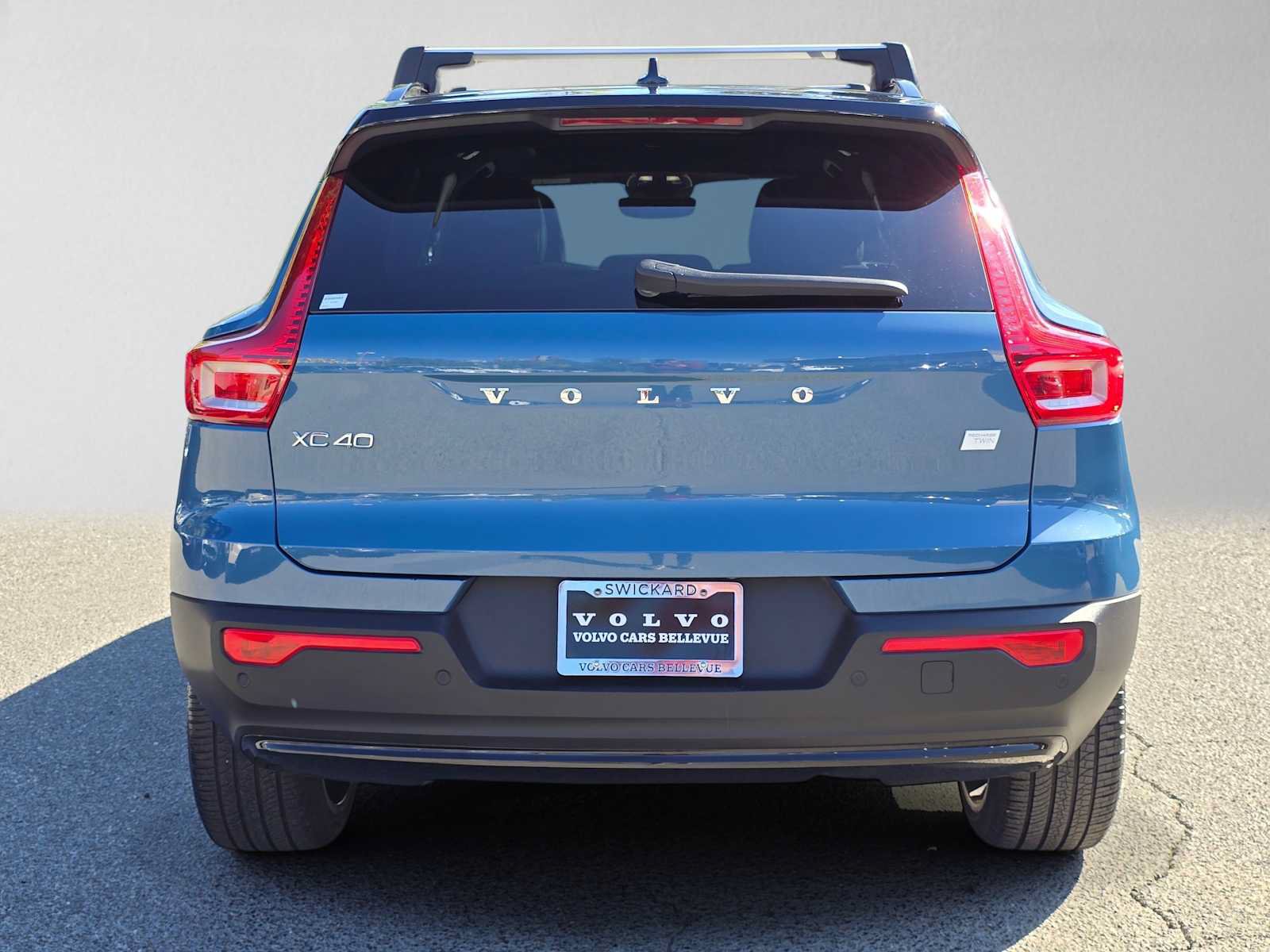 Certified 2023 Volvo XC40 Recharge Plus w/ Protection Package Premier AWD/4WD image 5