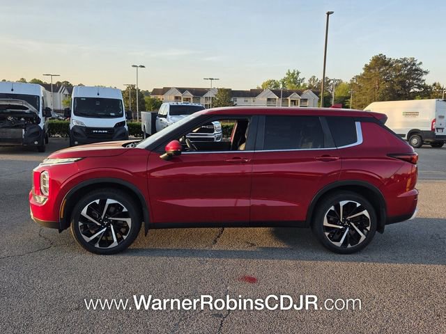 Used 2022 Mitsubishi Outlander SE FWD image 4