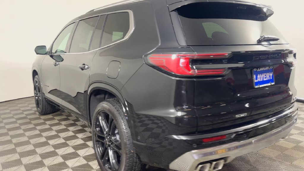 New 2027 GMC Acadia Denali w/ LPO, Black Badging Package AWD/4WD image 9