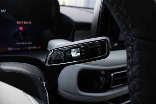 New 2026 Lincoln Aviator Reserve AWD/4WD image 13