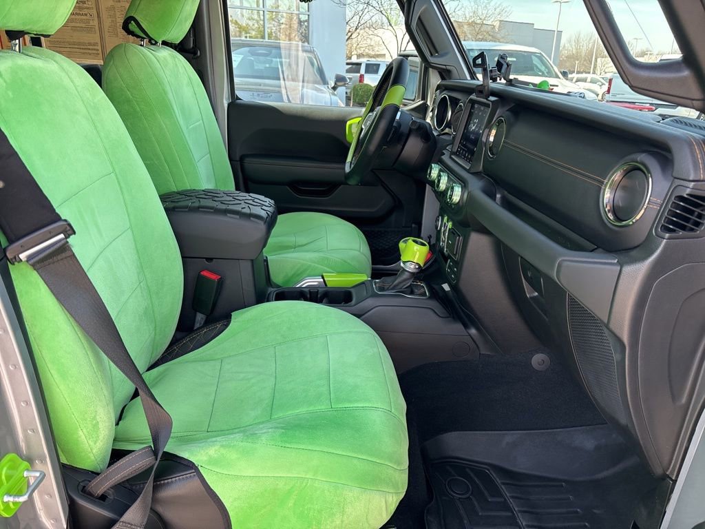 Used 2021 Jeep Wrangler Unlimited Sahara AWD/4WD image 48