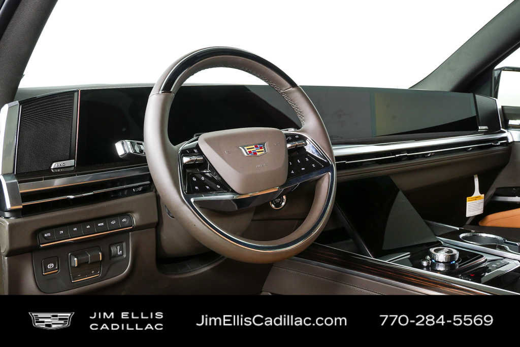 New 2026 Cadillac Escalade Luxury w/ Touring Package AWD/4WD image 4