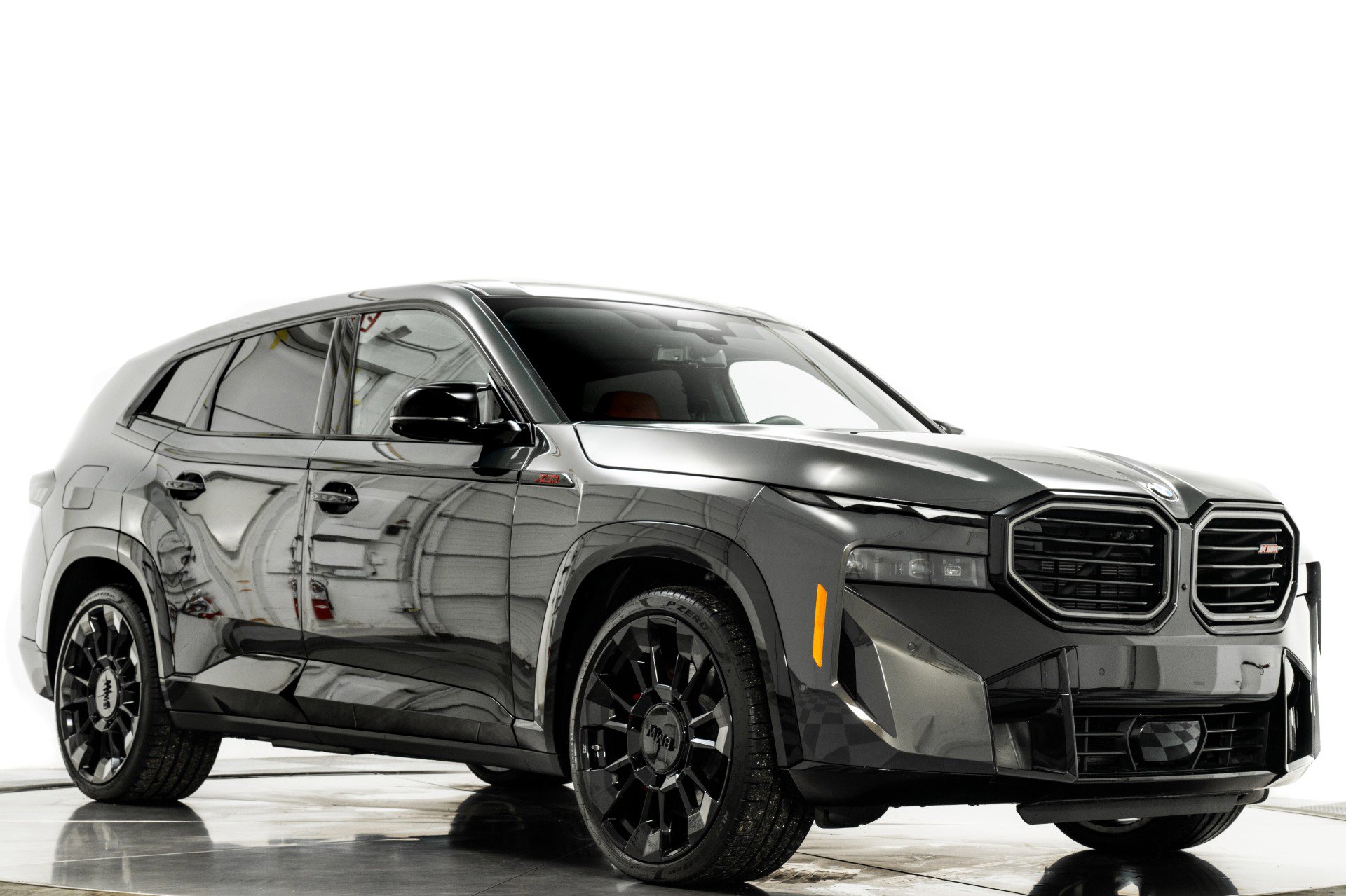 Used 2025 BMW XM Label Red image 35