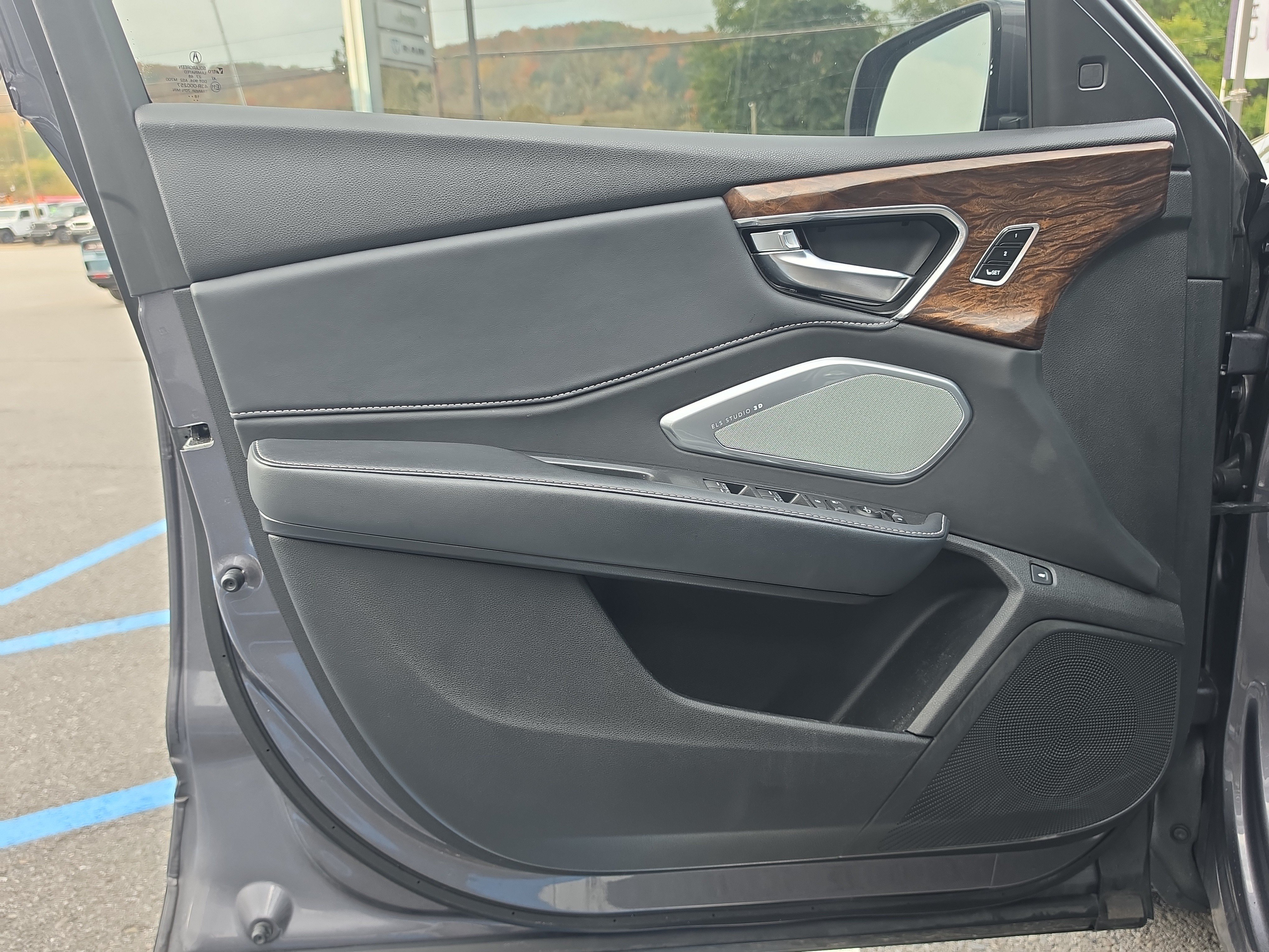 Used 2019 Acura RDX w/ Advance Package AWD/4WD image 17