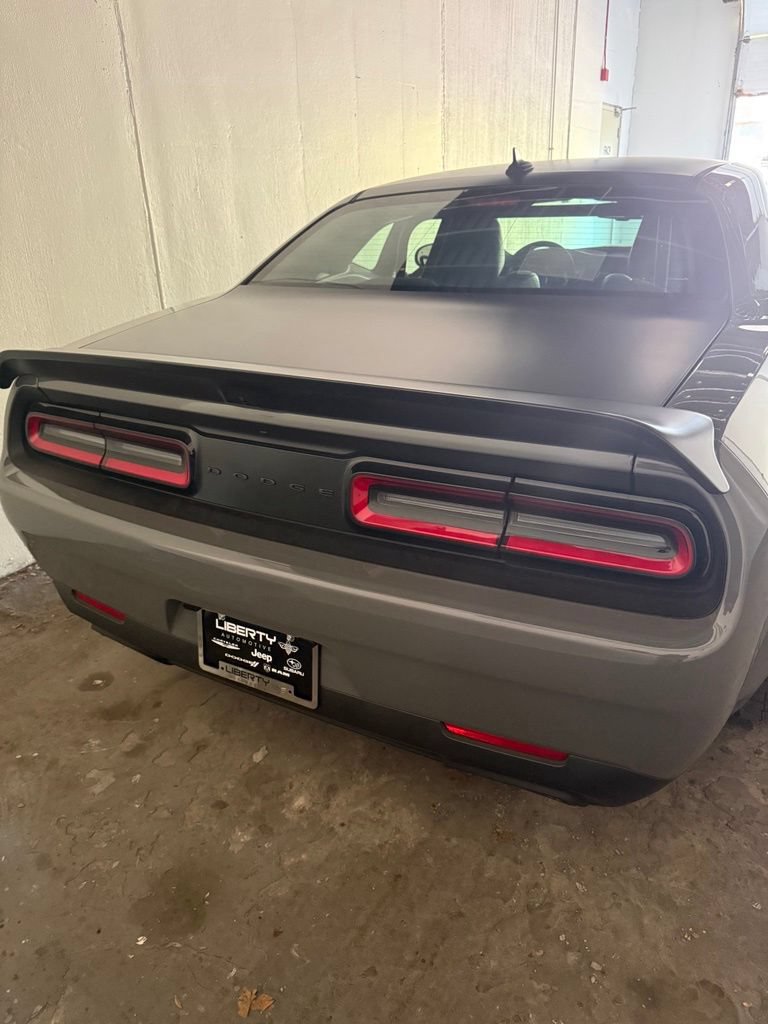 Used 2023 Dodge Challenger SRT Hellcat Redeye RWD video 2