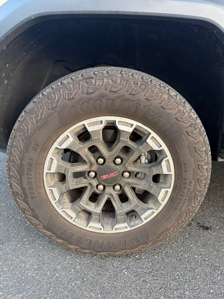 Used 2026 GMC Canyon AT4 AWD/4WD image 17