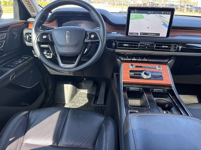 Used 2023 Lincoln Aviator Reserve w/ Elements Package Plus AWD/4WD image 19