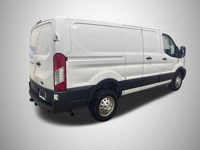 Used 2020 Ford Transit 150 Low Roof AWD image 5