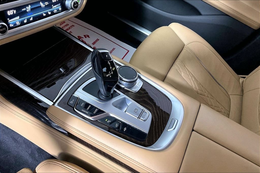 Used 2022 BMW 750Li xDrive AWD/4WD image 17