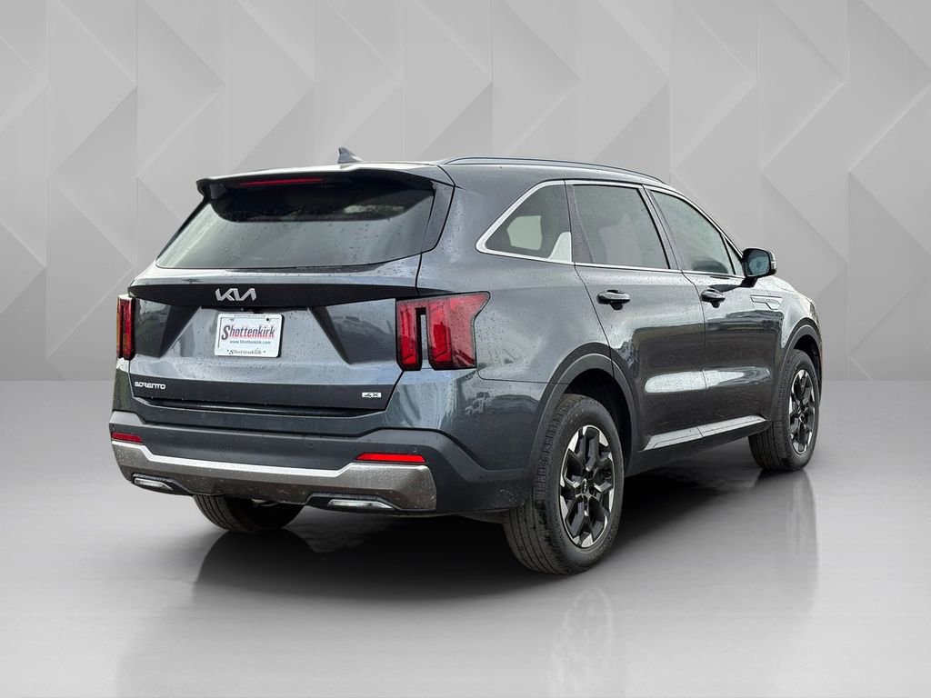 Certified 2024 Kia Sorento S image 5