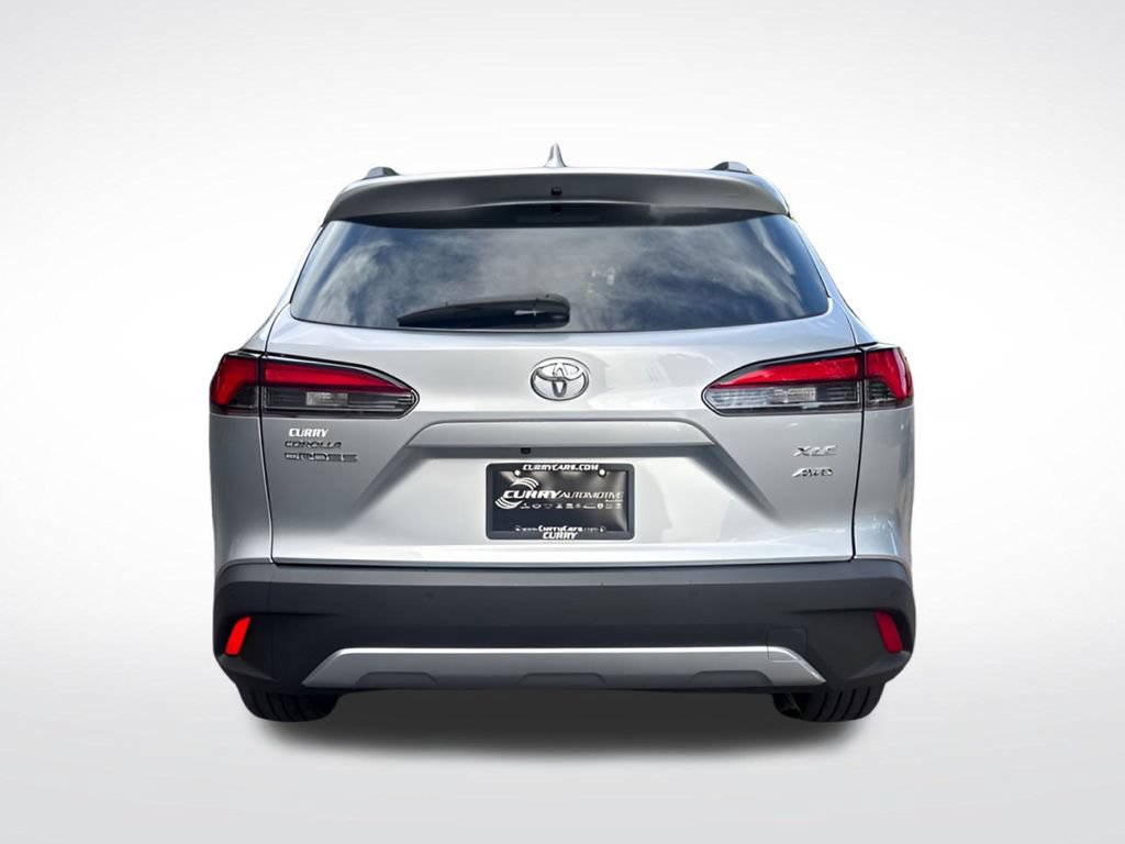 Used 2023 Toyota Corolla Cross XLE w/ Convenience Package AWD/4WD image 6