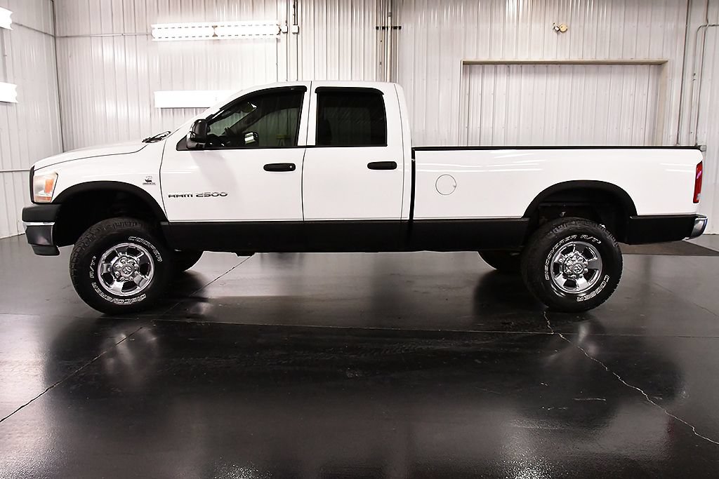 Used 2006 Dodge Ram 2500 Truck ST w/ Trailer Tow Group AWD/4WD image 4
