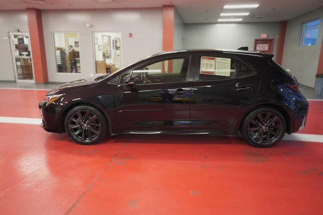 Used 2023 Toyota Corolla XSE image 4