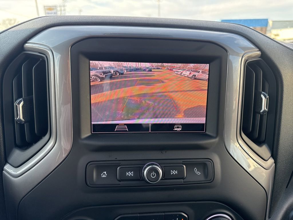 Used 2023 Chevrolet Silverado 1500 Custom image 23