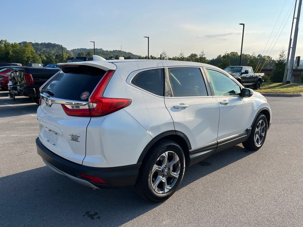 Used 2017 Honda CR-V EX image 3