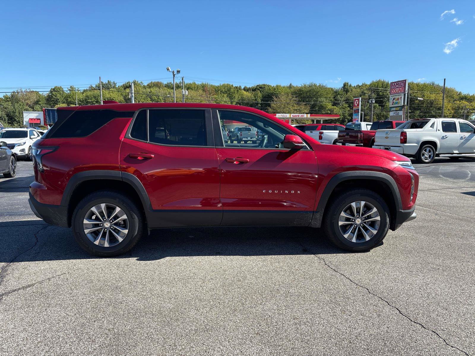 New 2026 Chevrolet Equinox LT w/ Convenience Package II image 5